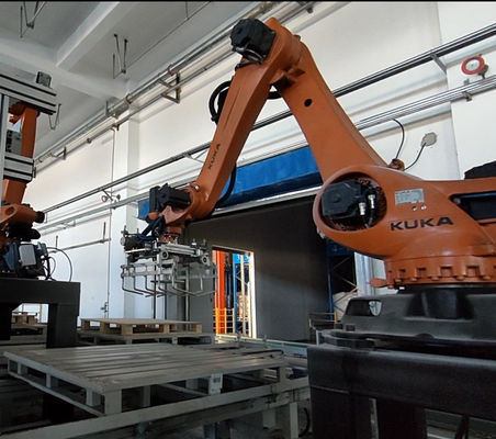 Materiaalverwerkende robots Kuka KR210 Industrial Robot Cell Solution
